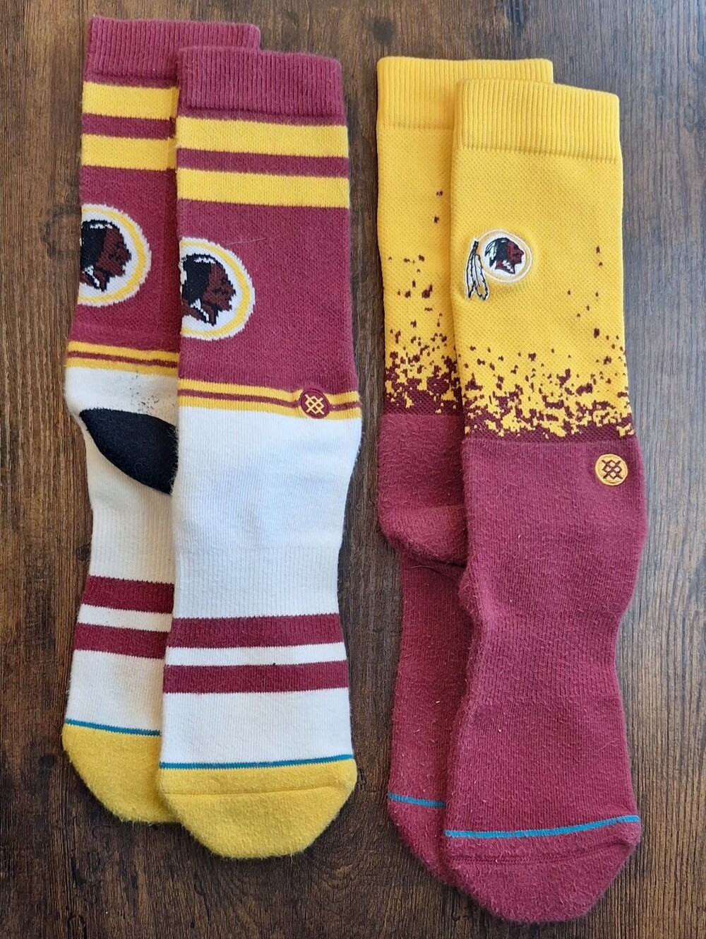 2 Pairs Of Stance X NFL Washington Redskins Fade Socks Large
